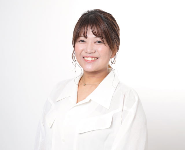 中村 仁美