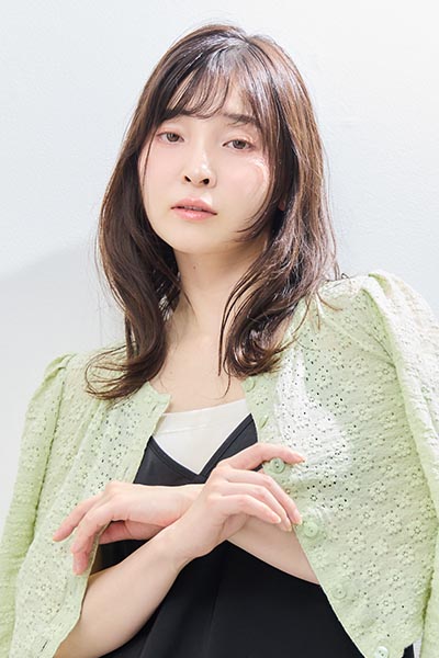 ナチュラル柔らかレイヤーミディ