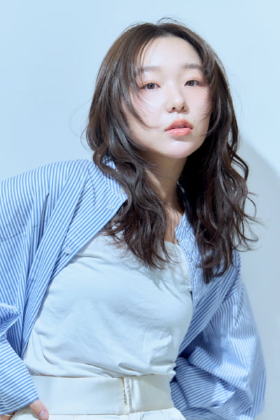 抜け感レイヤー×ニュアンスウェーブ