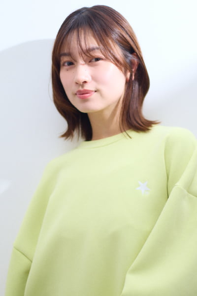 シースルーバングの抜け感ミディ